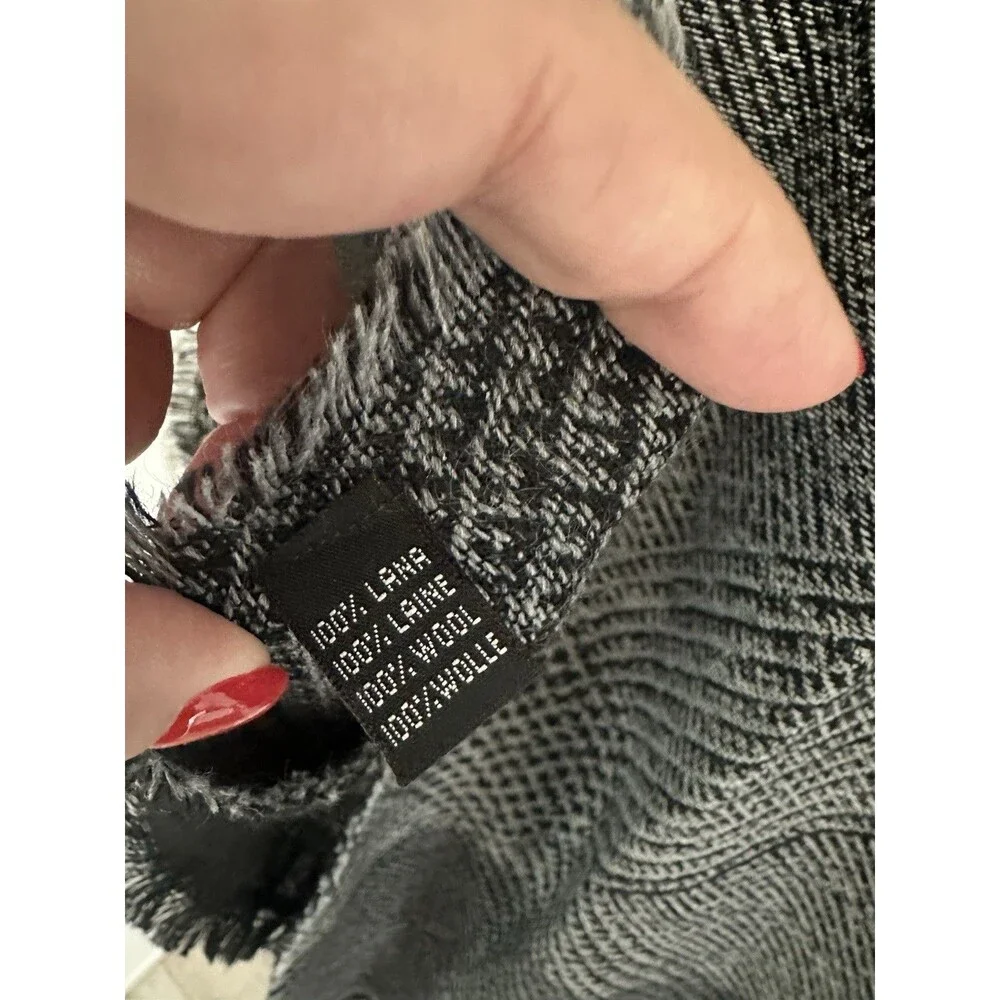 PIQUADRO Men's Wool Scarf Made in Italy Black Grey